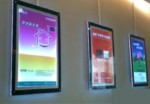 华宁什么是超薄灯箱?