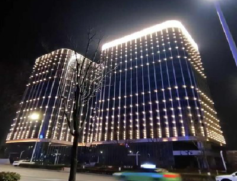 华宁亮化工程安装注意事项。